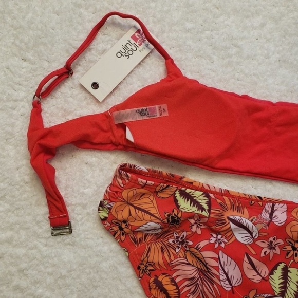 QUINTSOUK S NWT Bikini Solid/Floral Sporty Bikini Set Size Small NWT - Picture 7 of 10